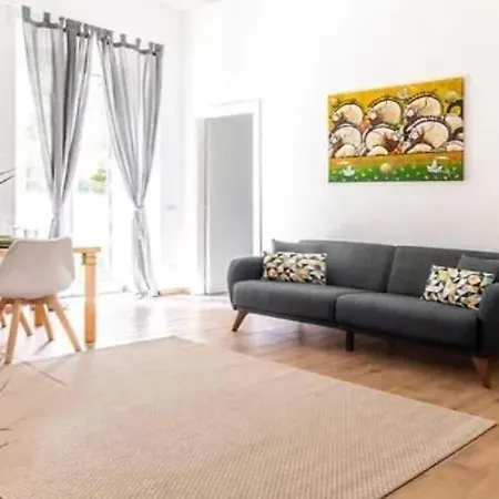 Vatican Garden Apartment *