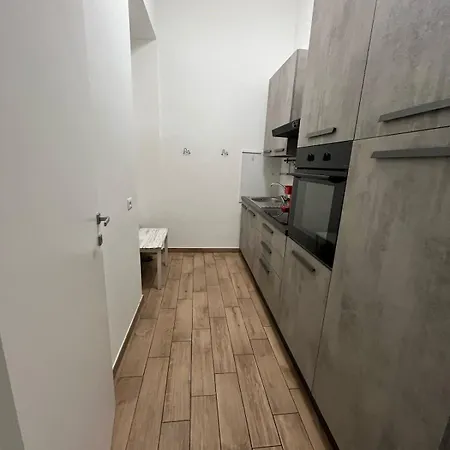 Apartment Vatican Garden *