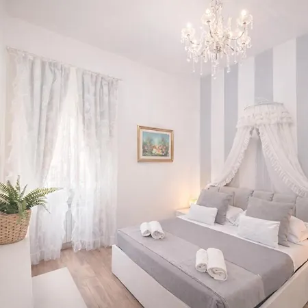 Mami Garden Luxury 아파트